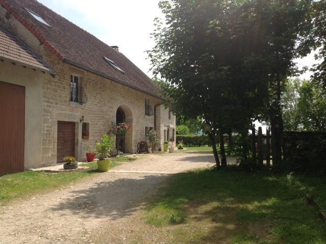 Chez Robert Et Catherine Dompierre-sur-Mont Exterior foto
